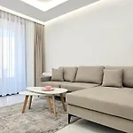 Jona's Luxury Escape Apartamento