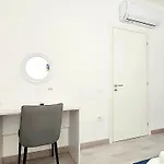 Jona's Luxury Escape Sarandë