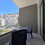 Jona's Luxury Escape Apartamento