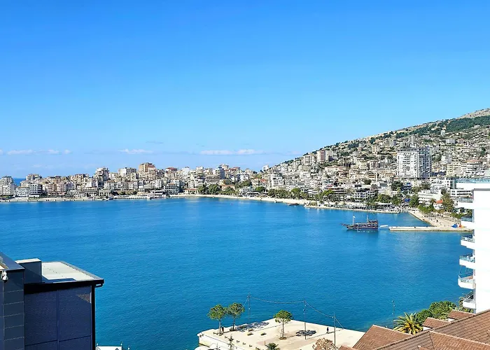 Daire Jona's Luxury Escape *