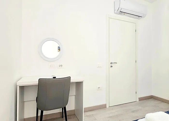 Jona's Luxury Escape Saranda