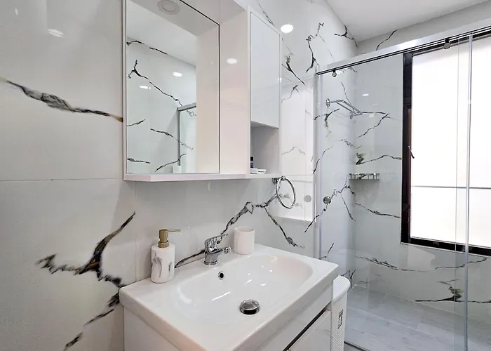 Jona's Luxury Escape * Saranda