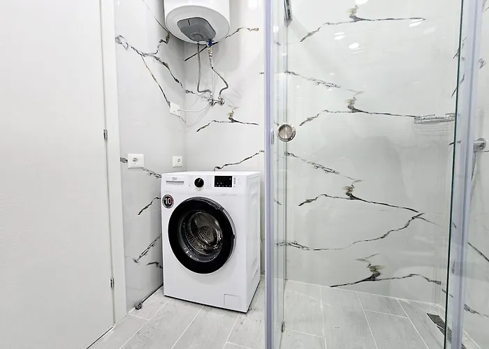 Jona's Luxury Escape Saranda