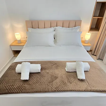 Jona's Luxury Escape Apartman