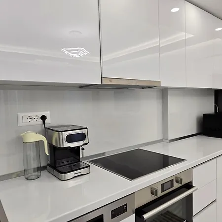 Jona's Luxury Escape Apartman Saranda