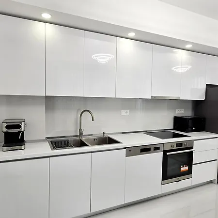 Jona's Luxury Escape Apartman Saranda