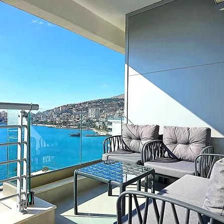 Jona's Luxury Escape Apartment *