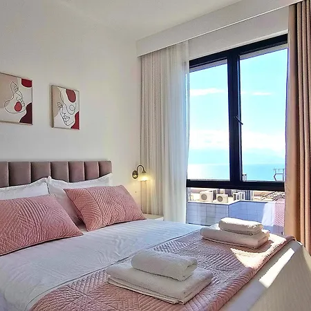 Jona's Luxury Escape Apartman *