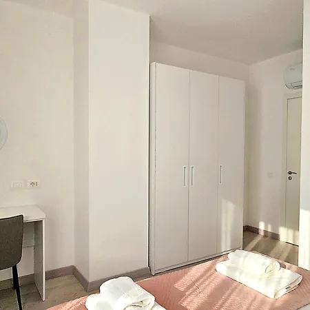 Jona's Luxury Escape Apartment