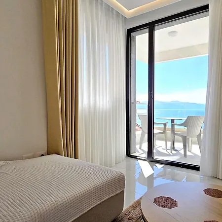 Jona's Luxury Escape Apartman *