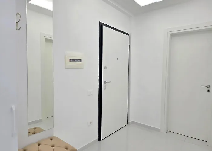 Jona's Luxury Escape Sarandë