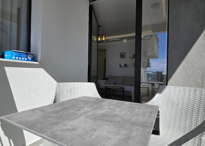 Jona's Luxury Escape * Sarandë